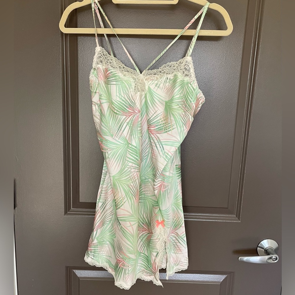 Victoria’s Secret Chemise/Nightie